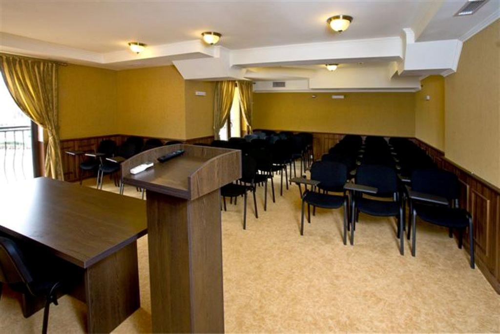 Hotel Chinar Hisarya Esterno foto