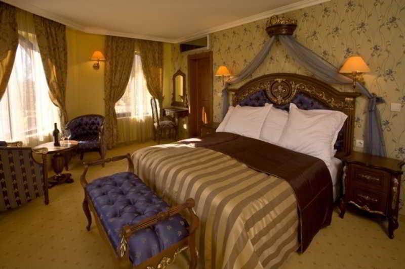Hotel Chinar Hisarya Esterno foto