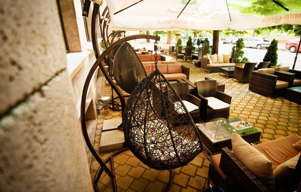 Hotel Chinar Hisarya Esterno foto