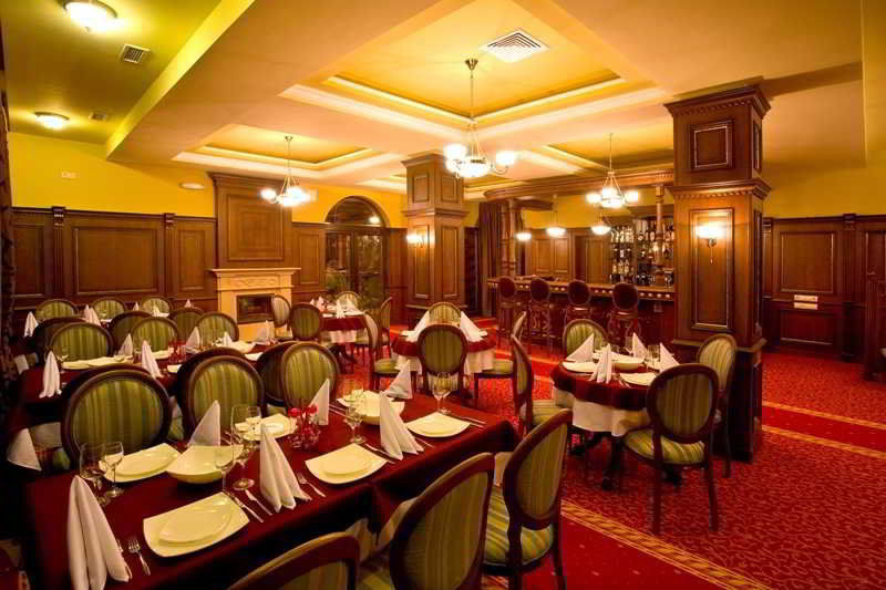 Hotel Chinar Hisarya Esterno foto